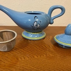 ディズニーシー、ジーニーのティーポット(未使用)の画像
