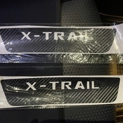 お買い得！ニッサン エクストレイルX-TRAIL T32ハイマウント ストップランプステッカー2枚の画像