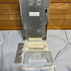 ハンドドライヤー速乾タイプ(ジェットタオル)新品フィルター付き！の画像