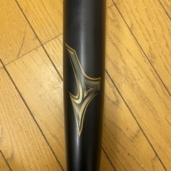 ビヨンドマックスレガシー 大人用 83トップ 美品 野球 バットの画像