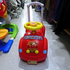 アンパンマン メロディアンパンマンカー 乗用玩具【モノ市場東海店...