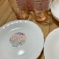 ヤマザキのお皿　リラックマのグラスの画像