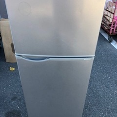 福岡市内配送無料　シャープ SHARP SJ-H12D-S [2ドア直冷式冷凍冷蔵庫 （118L・右開き） シルバー系]