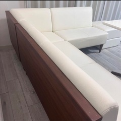 カウチソファ　レザー調　200×160  ホワイト　オットマン付きの画像
