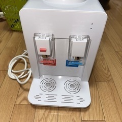 【受け渡し者決定】ペットボトル型ウォーターサーバー