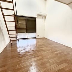 【ジモ限定】初期費用0円!・3月末迄フリーレント！スーパー徒歩2分