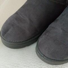 ボアブーツ 濃いめグレー 23cm ミドル スウェード調 可愛い ★バックスキンの画像