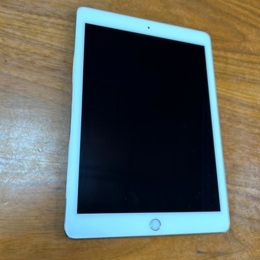 IPad air2 第2世代　128GB シリコンケース付