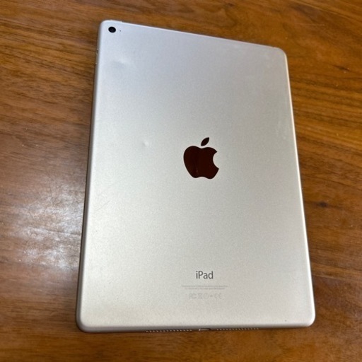 IPad air2 第2世代　128GB シリコンケース付