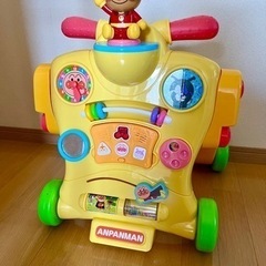 アンパンマン　乗って！押して！へんしんウォーカー