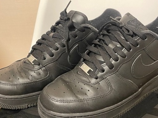 NIKE✖️supreme エアーフォース1 取引中