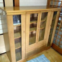 食器棚　最近まで使っていた中古品