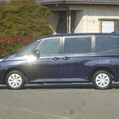 家で買える！R4年現行型！ノア4ＷＤ！両側パワースライドドア！検8/7迄！ナビETCドラレコ！スマートキー！国定駅４キロor伊勢崎駅７キロor前橋駅13キロの画像