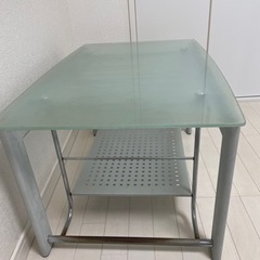 ガラス　ローテーブル(棚付き)の画像