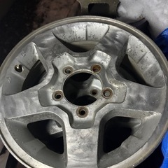 ジムニー純正ホイールR16
