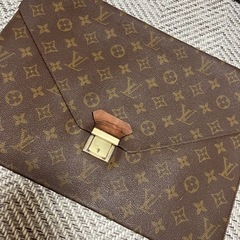 ルイヴィトン　ポッシュプレート　クラッチバッグ　セカンドバッグ