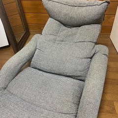 ●ニトリ 低反発  肘付き座椅子 / テリーGY ●の画像