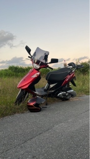 バイク v125g