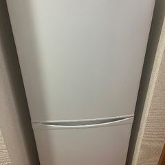 値下げしました。早い者勝ち　アイリスオーヤマ冷蔵庫142L