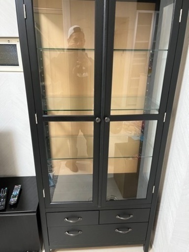 BECCA ガラスサイドキャビネット