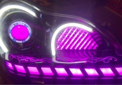 18マジェスタ　ワンオフヘッドライト　部品　ライト　車　パーツ　マジェスタ