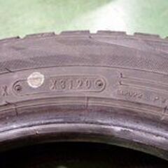 15日迄★配達料無料★管⑨14インチ★ドタキャンNG★美品★計4本★新古スタッドレスタイヤ★165/65R14★ダンロップWINTER MAXX WM02★購入後、屋内保管1日目＊未装着（投稿、出品＝時点で）★互換性＝自己責任★質問NG★逆光撮影★お渡し予定日＝12月18日～19日（予定）★24時間対応★返品不可★お返事は可能な限り迅速にさせて頂きます。の画像