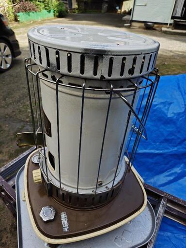 だるま石油ストーブ