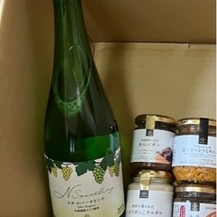 約半額 エヌ スパークリング　2022　750mlの画像