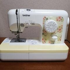 brotherのミシン！作動確認済みですの画像