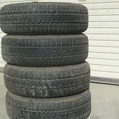 スタッドレス 冬用タイヤ　185ｘ65　１４インチの画像