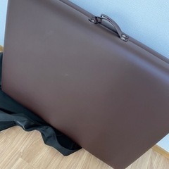 エステ　簡易ベットの画像