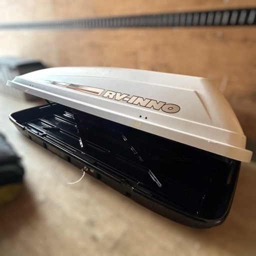ルーフボックス602 BR-602 容量340リットル 最大積載量 50kg 製品重量 16kg M12015
