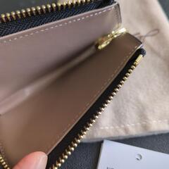 新品未使用キーケース　BLACK×GOLDブラック牛革の画像