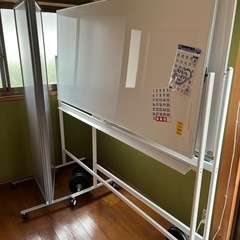 バラ売りでもＯＫ!  3連パテーション、両面ホワイトボード1800(大).1200横書(小)の画像