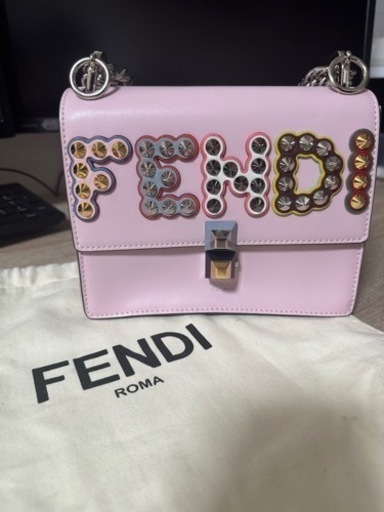 【超美品】Fendi KAN I バッグ / クリスマスギフトにどうぞ