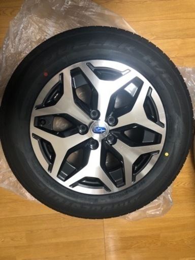 取引中【ほぼ新車外し】フォレスター純正タイヤホイール　4本　17インチ