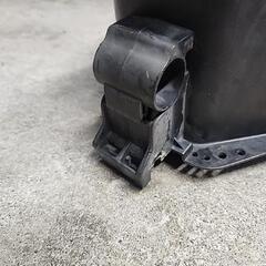 V125S メットインボックスの画像