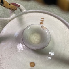 急須と湯呑み茶碗3点の画像