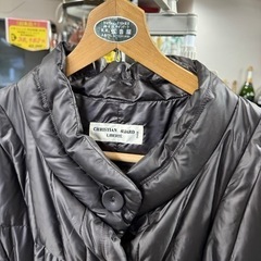 【超美品‼️】三越取り扱いブランド クリスチャンオジャール ダウンジャケット レディース ダウン90% エレガントなデザイン♪の画像