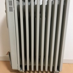 デロンギオイルヒーター 6畳、8畳向けの画像