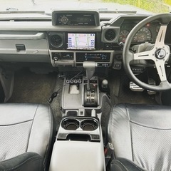 ランドクルーザー 70　HZJ77　ディーゼル車　サンルーフ　BFグッドリッチ　デフロック　社外ハンドル　シートカバー　ツートンカラー　ZXグレードの画像