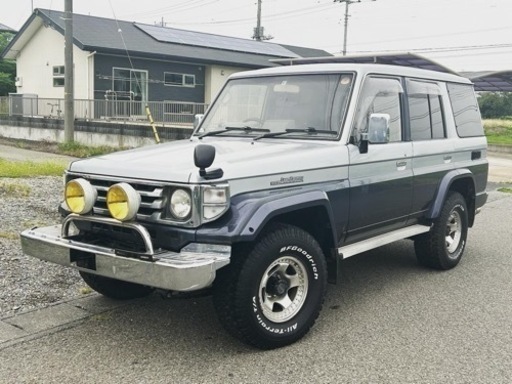 ランドクルーザー 70HZJ77ディーゼル車サンルーフBFグッドリッチ