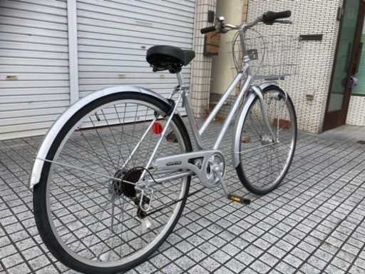 【27インチ自転車】6段変速　LEDオートライト付　前後タイヤ新品❗️鍵、前カゴ新品❗️スペアキーあり　若林自転車　浜大津店　SALE