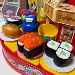 お値下げ中！！　アンパンマン　おすしい~っぱい! アンパンマンDX 回転ずしセット 寿司　回転寿司の画像