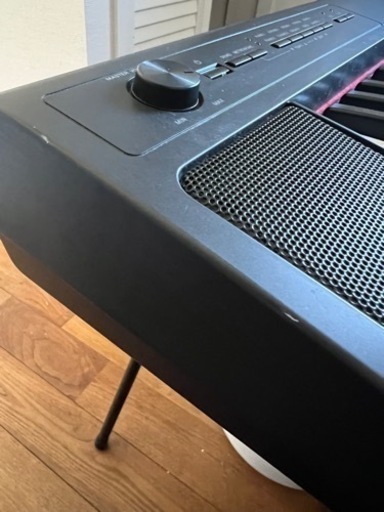 電子ピアノYAMAHA piaggero NP-32(スタンド+ペダル付き)