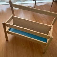 IKEA 絵本ラック