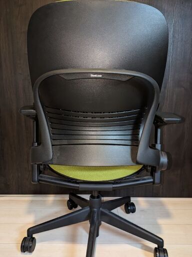 Steelcase Leap 中古品