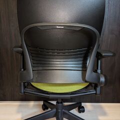 Steelcase Leap 中古品の画像