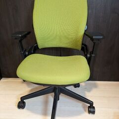 Steelcase Leap 中古品