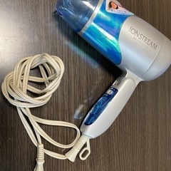 ドライヤー　コイズミ